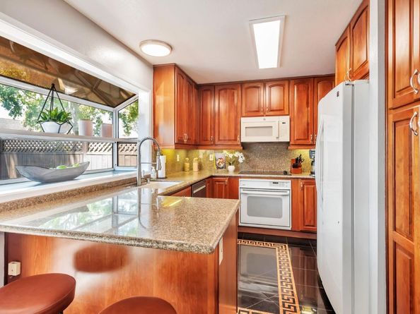 856 Erickson Lane, Foster City CA 94404