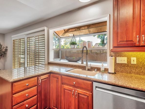 856 Erickson Lane, Foster City CA 94404