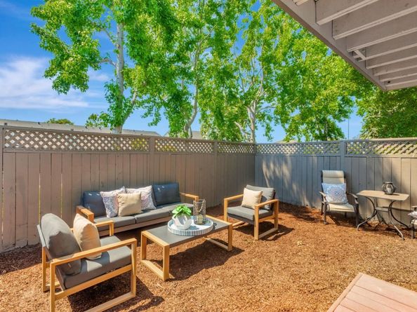 856 Erickson Lane, Foster City CA 94404