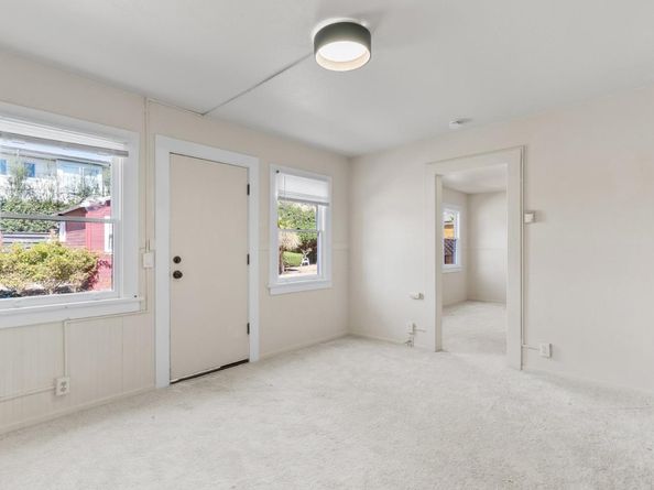 202 Hollister Avenue, Capitola CA 95010