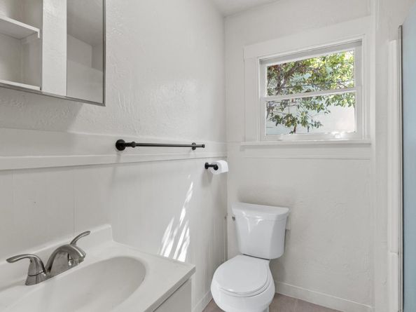 202 Hollister Avenue, Capitola CA 95010