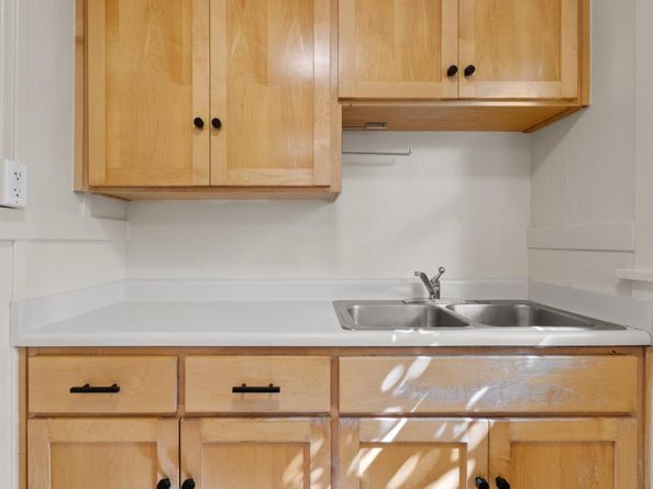 202 Hollister Avenue, Capitola CA 95010