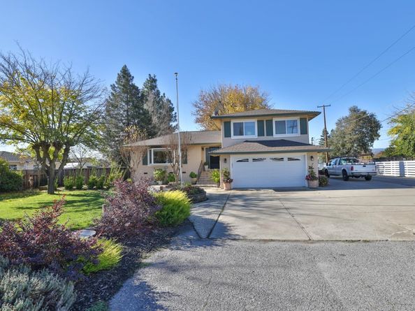 12155 Columbet Avenue, San Martin CA 95046