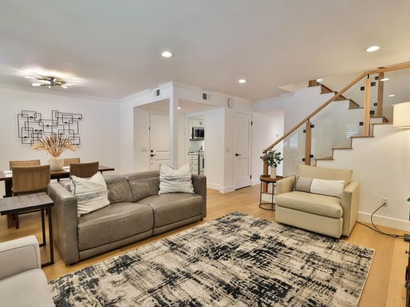 118 Via Lago, Los Gatos CA 95032