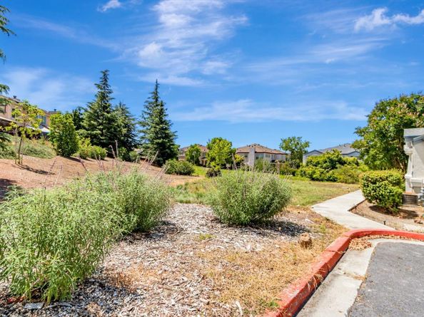 828 Monarch Lane, San Jose CA 95138