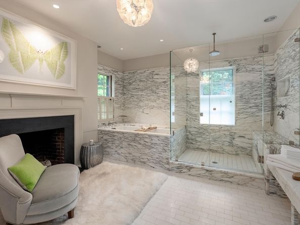 280A Warren St, Brookline MA 02445