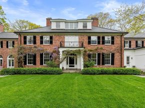 280A Warren St, Brookline MA 02445