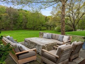 280A Warren St, Brookline MA 02445