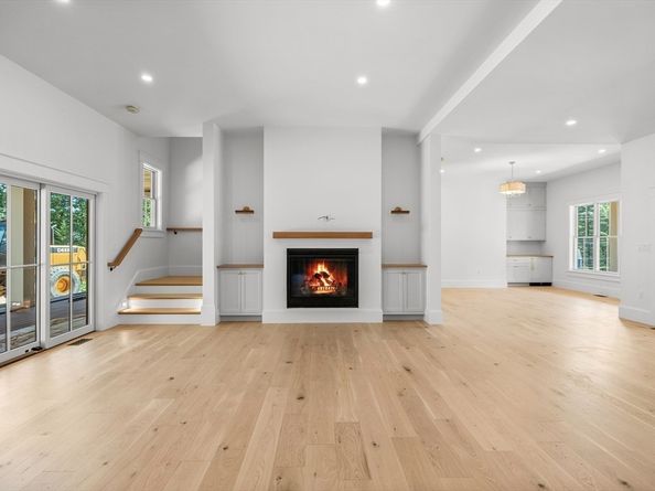 1 Couture Way, Middleton MA 01949