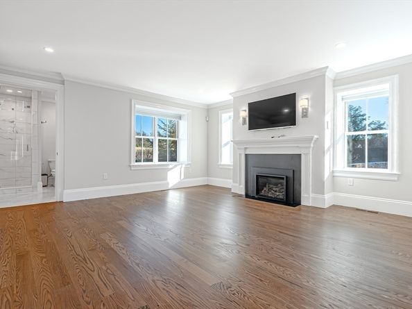 53 Heather Lane, Needham MA 02492