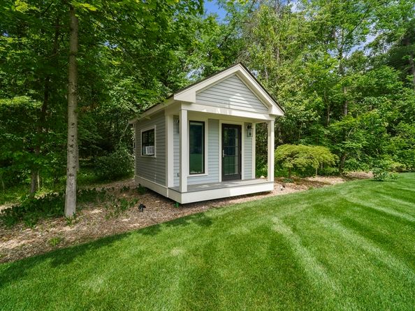 53 Heather Lane, Needham MA 02492