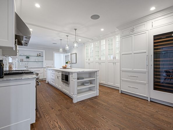 53 Heather Lane, Needham MA 02492