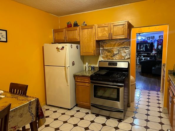 52 Sagamore, Chelsea MA 02150