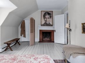 852 Hale St, Beverly MA 01915