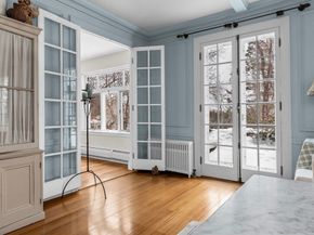 852 Hale St, Beverly MA 01915