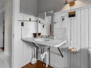 852 Hale St, Beverly MA 01915