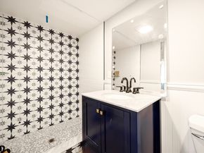 42 Westglow St, Boston MA 02122