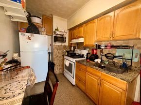 97 Washington Ave, Chelsea MA 02150