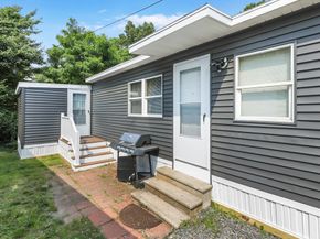 151 Hartford Turnpike 16, Shrewsbury MA 01545