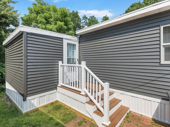 151 Hartford Turnpike 16, Shrewsbury MA 01545