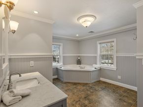 16 Washington St, Chelmsford MA 01863