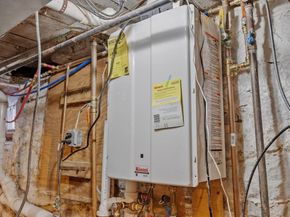 16 Washington St, Chelmsford MA 01863