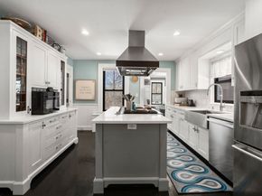 40 Kimlo Rd, Wellesley MA 02481