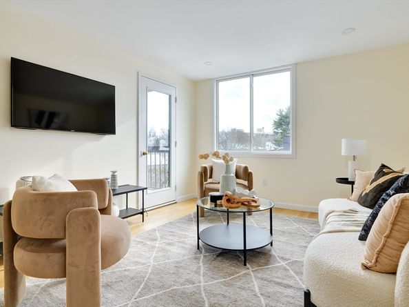321 Harvard Street 307, Cambridge MA 02139