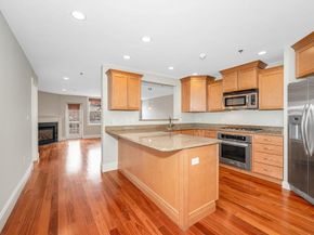 1732 Main Street 205, Concord MA 01742