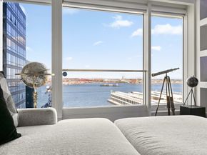 150 Seaport Blvd 17C, Boston MA 02210