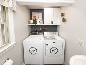 32 Crestwood Dr, Southbridge MA 01550