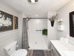 32 Crestwood Dr, Southbridge MA 01550