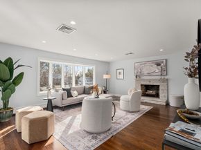 34 Jodie Rd, Framingham MA 01702