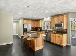 18 Ravens Bluff, Andover MA 01810