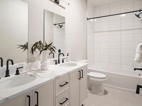 61 Hall Street PH 15, Waltham MA 02453