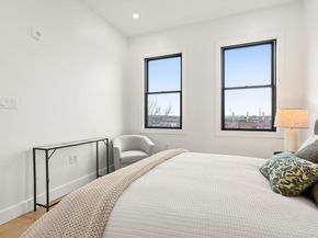 47 Condor PH301, Boston MA 02128