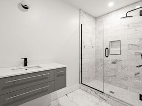 47 Condor PH301, Boston MA 02128