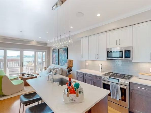 263 Webster St 1, Boston MA 02128