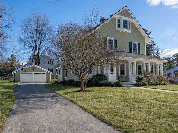 28 Green St, Needham MA 02492