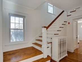 28 Green St, Needham MA 02492