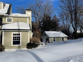 28 Green St, Needham MA 02492