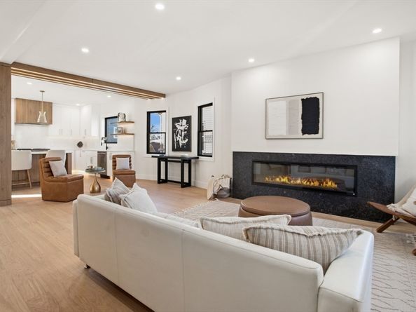 10 Bartlett St 2, Somerville MA 02145