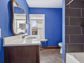 11 Cleaves St, Quincy MA 02171