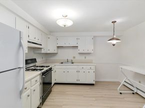 40 Railroad Ave B2, Beverly MA 01915