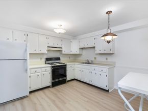 40 Railroad Ave B2, Beverly MA 01915