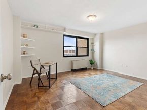 2 Hawthorne Pl 16M, Boston MA 02114