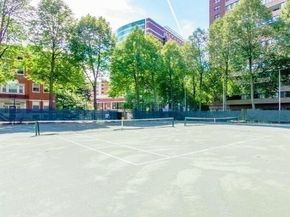 2 Hawthorne Pl 16M, Boston MA 02114