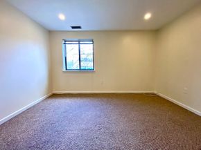 666 Main St 315, Winchester MA 01890