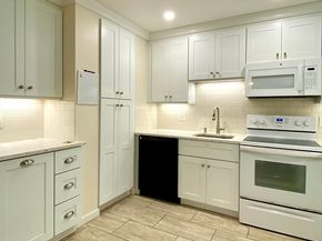 666 Main St 315, Winchester MA 01890