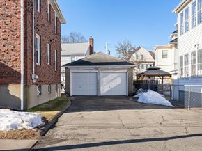 11 Pond Street 11, Watertown MA 02472